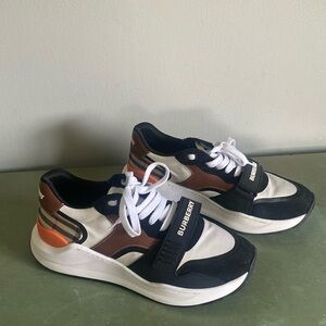 Burberry Ramsey Check Low Top Sneakers - Size 43 (US 10 mens)